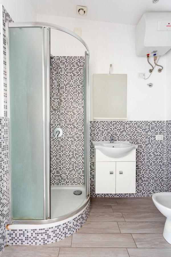 Frank'S House - Appartamento Con Terrazzo In Centro Palermo Eksteriør billede